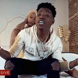 Meet your Posher, Santos